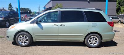 2007 Toyota Sienna LE 8 passenger   - Photo 2 - Clackamas, OR 97015