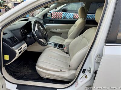 2010 Subaru Outback 2.5i Premium   - Photo 8 - Clackamas, OR 97015