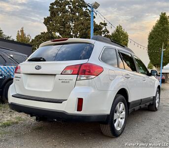 2010 Subaru Outback 2.5i Premium   - Photo 6 - Clackamas, OR 97015