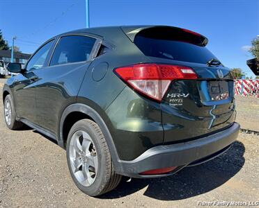 2017 Honda HR-V EX - Photo 5 - Clackamas, OR 97015