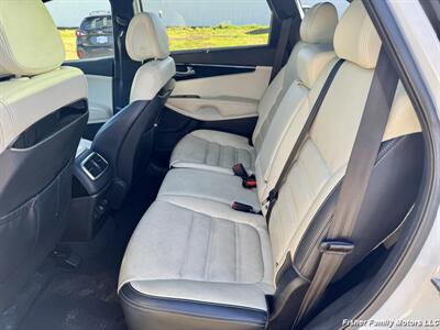 2016 Kia Sorento SX V6 - Photo 9 - Clackamas, OR 97015