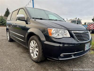 2015 Chrysler Town & Country Limited Platinum   - Photo 3 - Clackamas, OR 97015