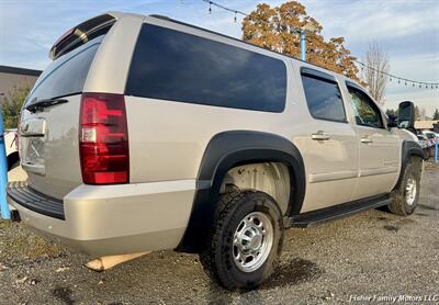 2007 Chevrolet Suburban LT 2500 4dr SUV   - Photo 6 - Clackamas, OR 97015