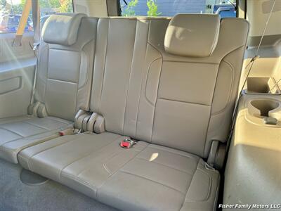 2015 Chevrolet Suburban LTZ   - Photo 15 - Clackamas, OR 97015