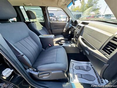 2012 Jeep Liberty Sport   - Photo 8 - Clackamas, OR 97015