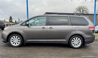 2014 Toyota Sienna XLE limited 7-Passenger   - Photo 6 - Clackamas, OR 97015