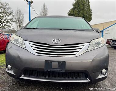 2014 Toyota Sienna XLE limited 7-Passenger   - Photo 7 - Clackamas, OR 97015