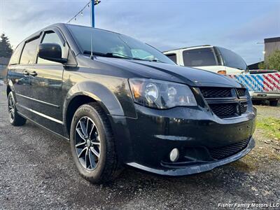 2017 Dodge Grand Caravan GT   - Photo 2 - Clackamas, OR 97015