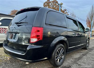 2017 Dodge Grand Caravan GT   - Photo 5 - Clackamas, OR 97015