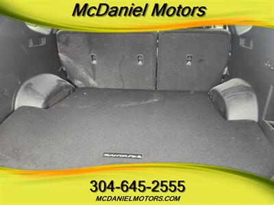 2022 Hyundai SANTA FE Limited - Photo 11 - Ronceverte, WV 24970