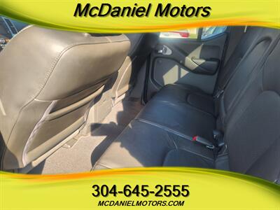 2015 Nissan Frontier PRO 4X - Photo 8 - Ronceverte, WV 24970