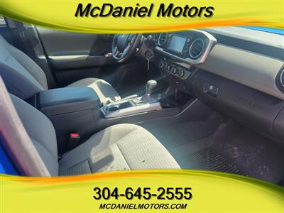 2017 Toyota Tacoma SR V6   - Photo 8 - Ronceverte, WV 24970