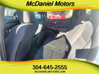 2019 Toyota Tacoma SR V6   - Photo 8 - Ronceverte, WV 24970