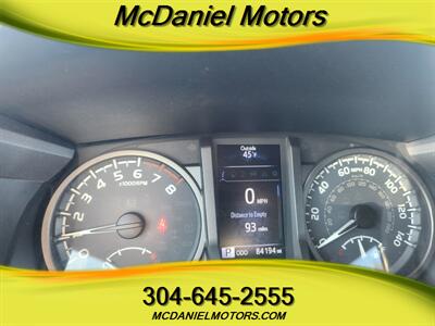 2019 Toyota Tacoma SR V6   - Photo 10 - Ronceverte, WV 24970
