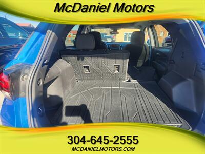 2024 Chevrolet Equinox LT   - Photo 8 - Ronceverte, WV 24970