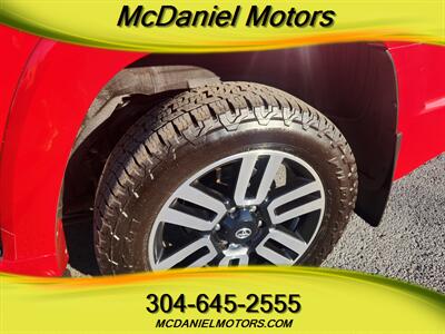 2018 Toyota 4Runner Limited   - Photo 9 - Ronceverte, WV 24970