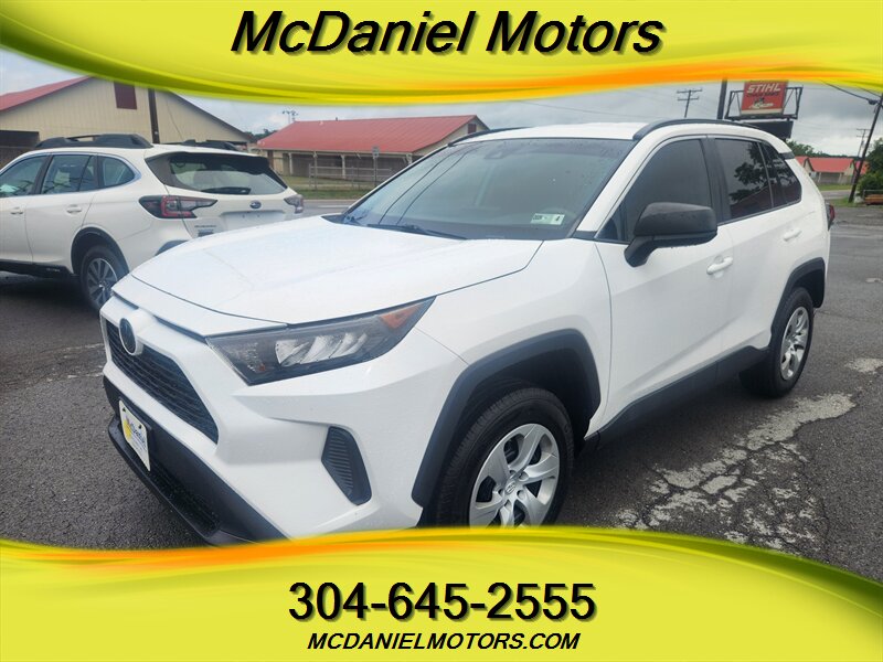 2019 Toyota RAV4 LE   - Photo 1 - Ronceverte, WV 24970
