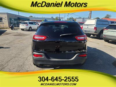 2017 Jeep Cherokee Limited   - Photo 4 - Ronceverte, WV 24970