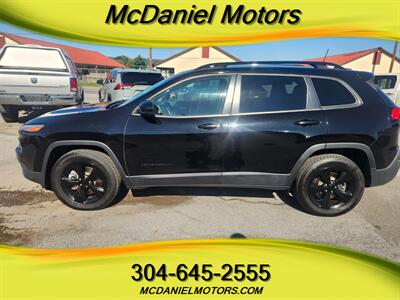 2017 Jeep Cherokee Limited   - Photo 2 - Ronceverte, WV 24970