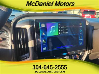 2017 Chevrolet Silverado 1500 High Country   - Photo 13 - Ronceverte, WV 24970