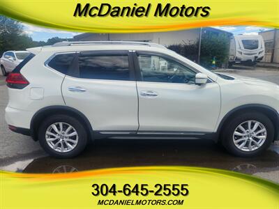 2017 Nissan Rogue SV   - Photo 6 - Ronceverte, WV 24970