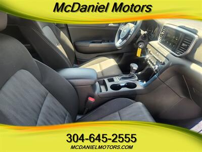 2020 Kia Sportage LX - Photo 8 - Ronceverte, WV 24970