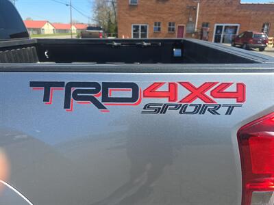 2016 Toyota Tacoma TRD Sport   - Photo 8 - Ronceverte, WV 24970