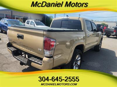 2017 Toyota Tacoma Limited   - Photo 5 - Ronceverte, WV 24970