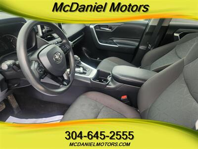 2023 Toyota RAV4 XLE - Photo 10 - Ronceverte, WV 24970