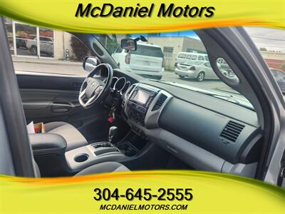 2015 Toyota Tacoma V6 - Photo 8 - Ronceverte, WV 24970