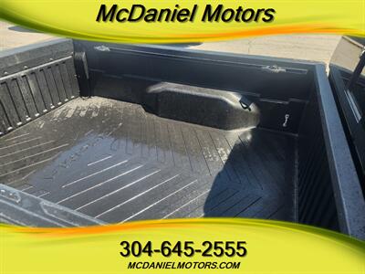 2019 Toyota Tacoma SR5 V6   - Photo 12 - Ronceverte, WV 24970