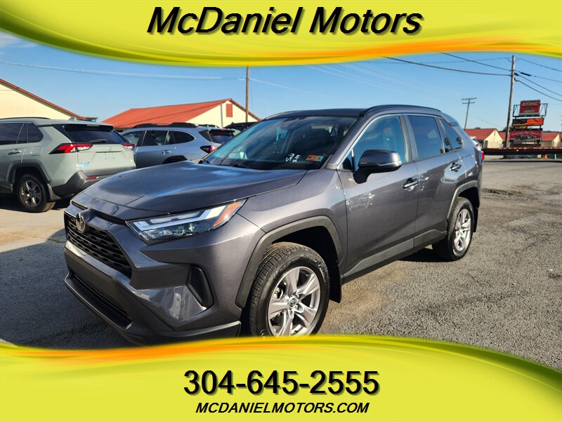 2022 Toyota RAV4 XLE - Photo 1 - Ronceverte, WV 24970