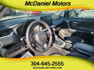 2022 Toyota RAV4 XLE   - Photo 11 - Ronceverte, WV 24970