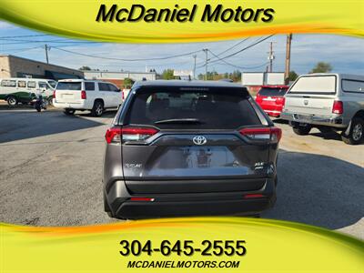 2022 Toyota RAV4 XLE   - Photo 5 - Ronceverte, WV 24970