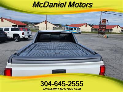 2017 Chevrolet Silverado 1500 High Country   - Photo 4 - Ronceverte, WV 24970