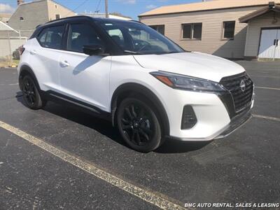 2024 Nissan Kicks SR   - Photo 2 - Newport, KY 41071