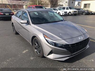 2023 Hyundai Elantra SEL   - Photo 1 - Newport, KY 41071