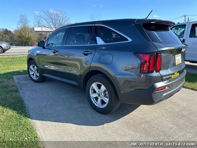 2023 Kia Sorento   - Photo 3 - Newport, KY 41071