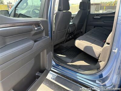 2024 Chevrolet Silverado 1500 LT   - Photo 11 - Newport, KY 41071