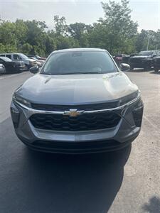 2025 Chevrolet Trax LS   - Photo 3 - Newport, KY 41071