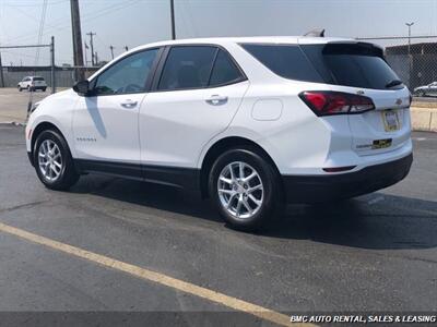 2023 Chevrolet Equinox LS   - Photo 7 - Newport, KY 41071