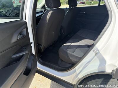 2024 Chevrolet Trax LS   - Photo 7 - Newport, KY 41071