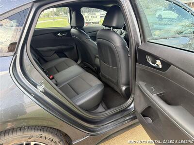 2024 Kia Forte GT-Line   - Photo 9 - Newport, KY 41071