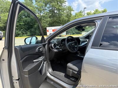 2025 Chevrolet Trax LS   - Photo 6 - Newport, KY 41071