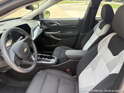 2025 Chevrolet Trax LS   - Photo 7 - Newport, KY 41071