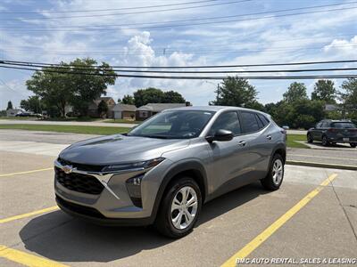 2025 Chevrolet Trax LS   - Photo 1 - Newport, KY 41071
