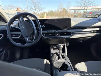 2025 Kia K4 LXS   - Photo 7 - Newport, KY 41071