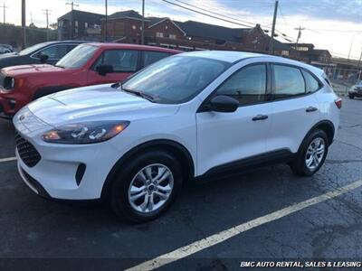 2022 Ford Escape S   - Photo 1 - Newport, KY 41071