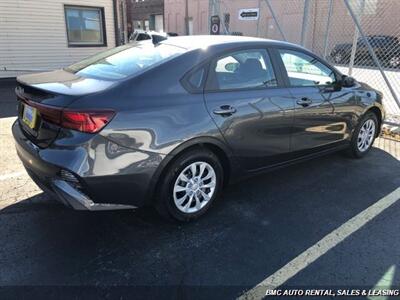 2023 Kia Forte   - Photo 5 - Newport, KY 41071