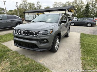 2023 Jeep Compass LATITUDE   - Photo 1 - Newport, KY 41071